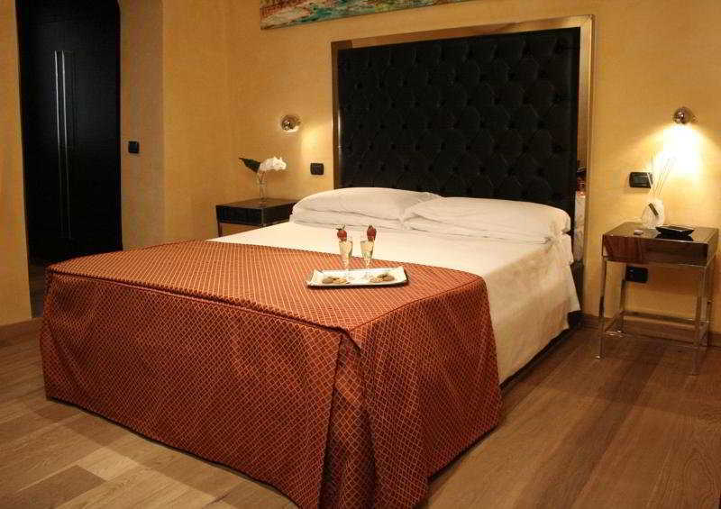 Lhp Hotel Siena Рим Экстерьер фото
